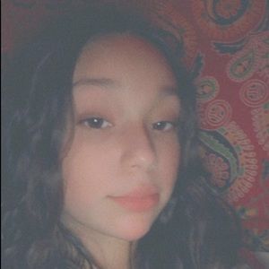 Meet your Posher, Estrella